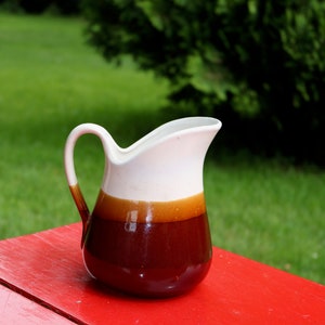 VintageThree Toned Stone Ware Pitcher elegant Lines Country Kitchen Barware Serving Dining Water Beer Wine