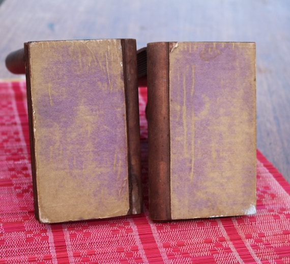 Serre-livres Anciens – Moines Assis En Plâtre, Couleur Marron, Paire D’occasion