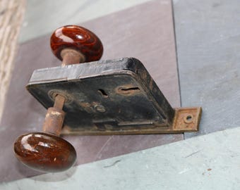 Early 1900&#39;s RUSSWIN MOSTISE LOCK with Brown Swirl Doorknobs for Restoration uses Skeleton Key
