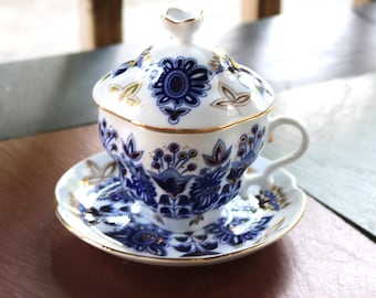 90s Nantucket Covered Tea Cup and Saucer Cobalt Blue Gold on White