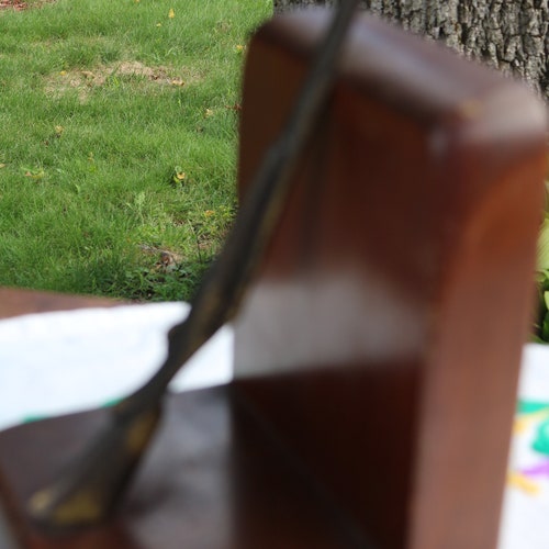 Order 50s 60s Mid Century Rustic Wooden BOOKENDS with BRASS RIFLES