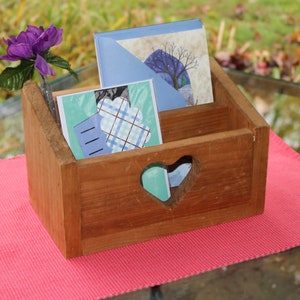 Wooden Country Heart ORGANIZER Perfect for Farmers Markets too Handcrafted in the 70&#39;s