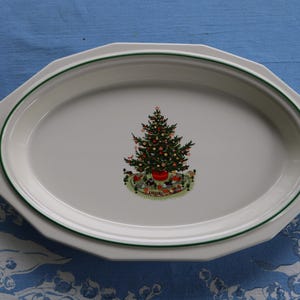 80s Christmas Heritage PLATTER by Pfaltzgraff Oval 12&quot; USA Holiday Serving Collectible