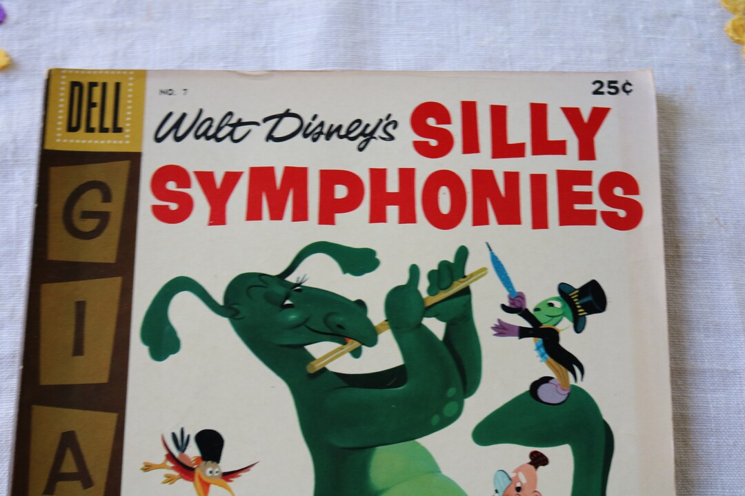 Walt Disney Treasures Silly Symphoniesレア Walt Disney's SILLY SYMPHONIES Dell No. 7 1957 Higher Grade Strong