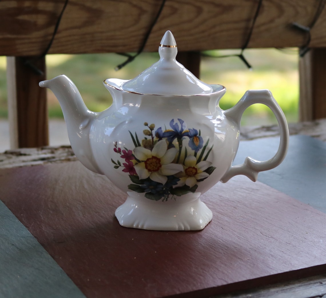 79s 80s PRICE KENSINGTON Potteries TEAPOT England 5014 Floral Etsy