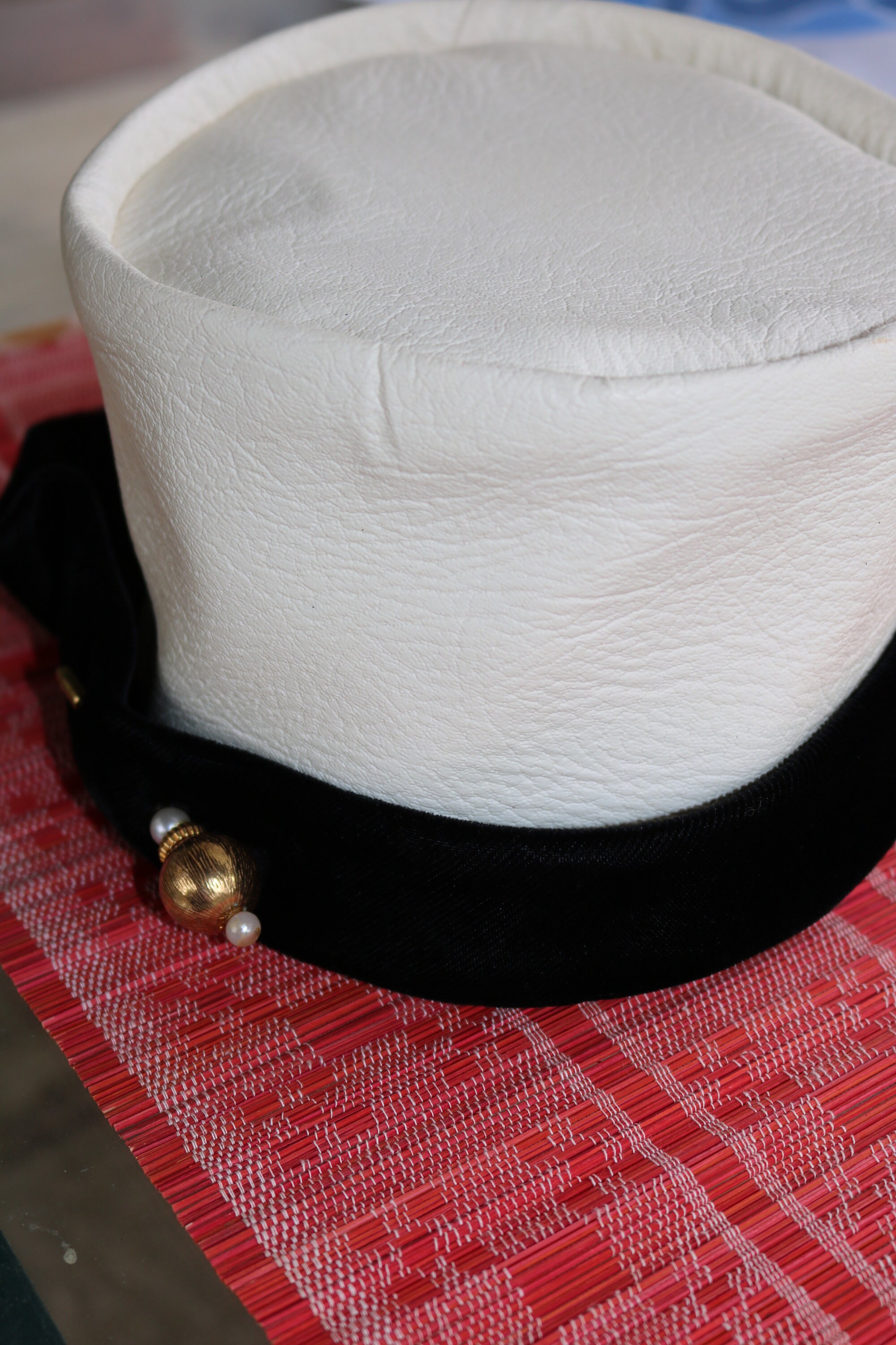 50s White Faux Leather and Black Velvet HAY Union Made With  display picture 2