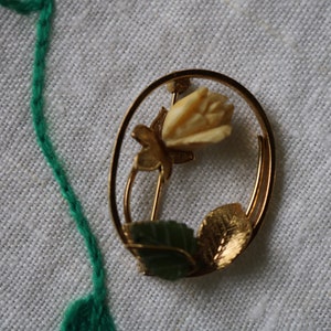 14K Gold Filled Pin Brooch White Rose and Green Carved Leaf Mid Century 50s 60s Marked
