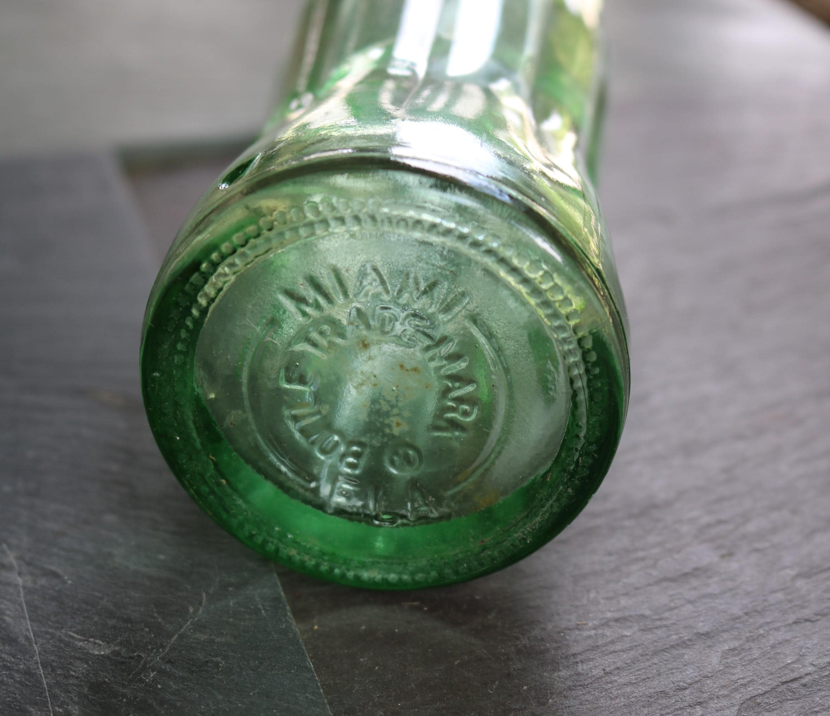 MIAMI 60s Hobble Skirt COCA-COLA Coke Green Glass Bottle Miami