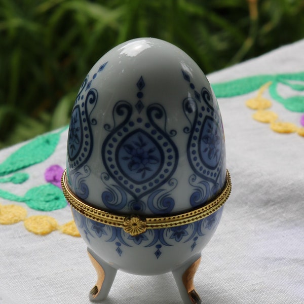 90s Blue and White Ceramic TRINKET EGG BOX Gold Accents