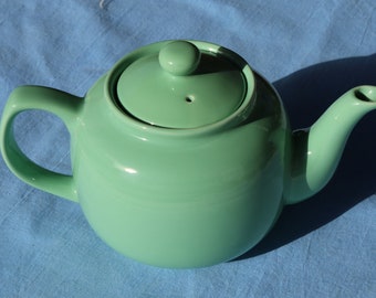 Tetera de cerámica de 5 tazas acanalada con tetera brillante verde primavera de los años 90 de Old Amsterdam