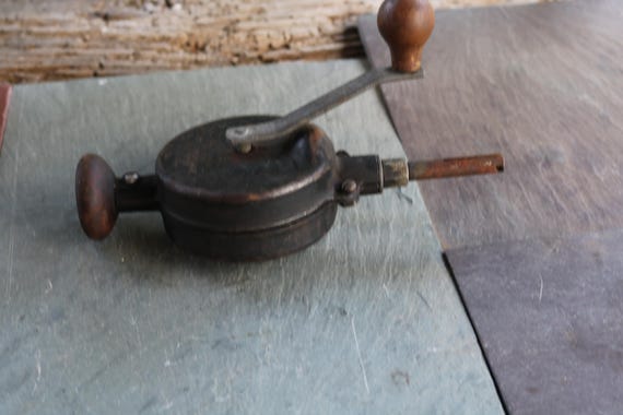 20s ZIM Manufacturing MECHANICS AUTOMOBILE Hand Crank Valve
