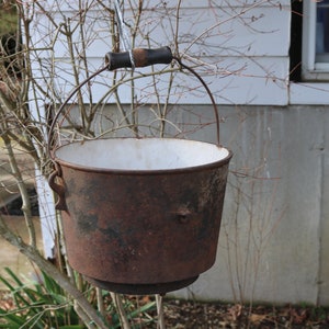 Antique 1900s Industrial SMELTING BUCKET Pot Wooden Handle Blackmetal Cast Iron Enamel Inside