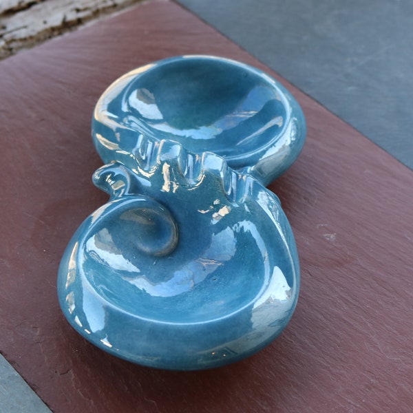 40s 50s MID CENTURY ASHTRAY Two Swirls Heavy Gloss Glaze over Era Blue