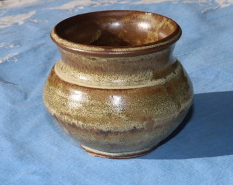 90s Artisans Earthtone Dripped Glaze PLANTER Pottery Green Brown and Beige Hand Crafted 3 3/4" Tall