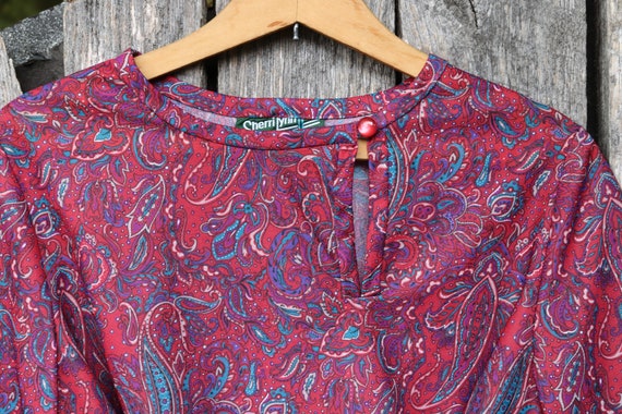 70s Burgundy Paisley Print Tunic and Skirt by She… - image 3