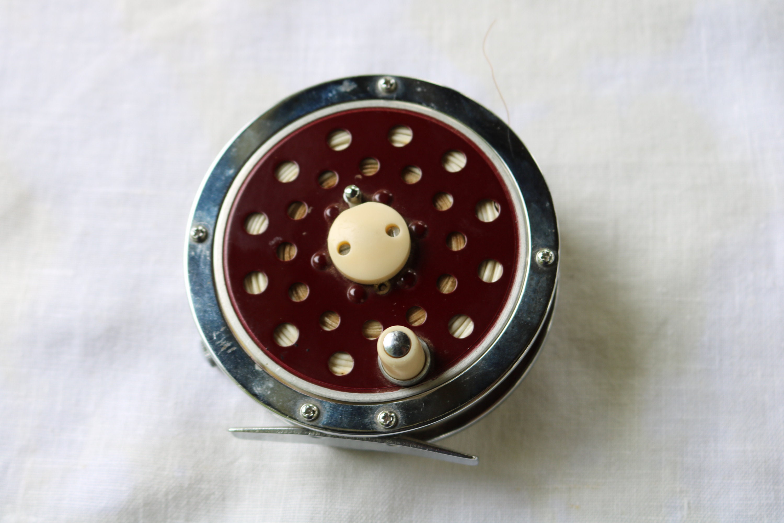 Fly Fishing Reel South Bend Clone Made in Japan Quality Construction Very  Good Condition 