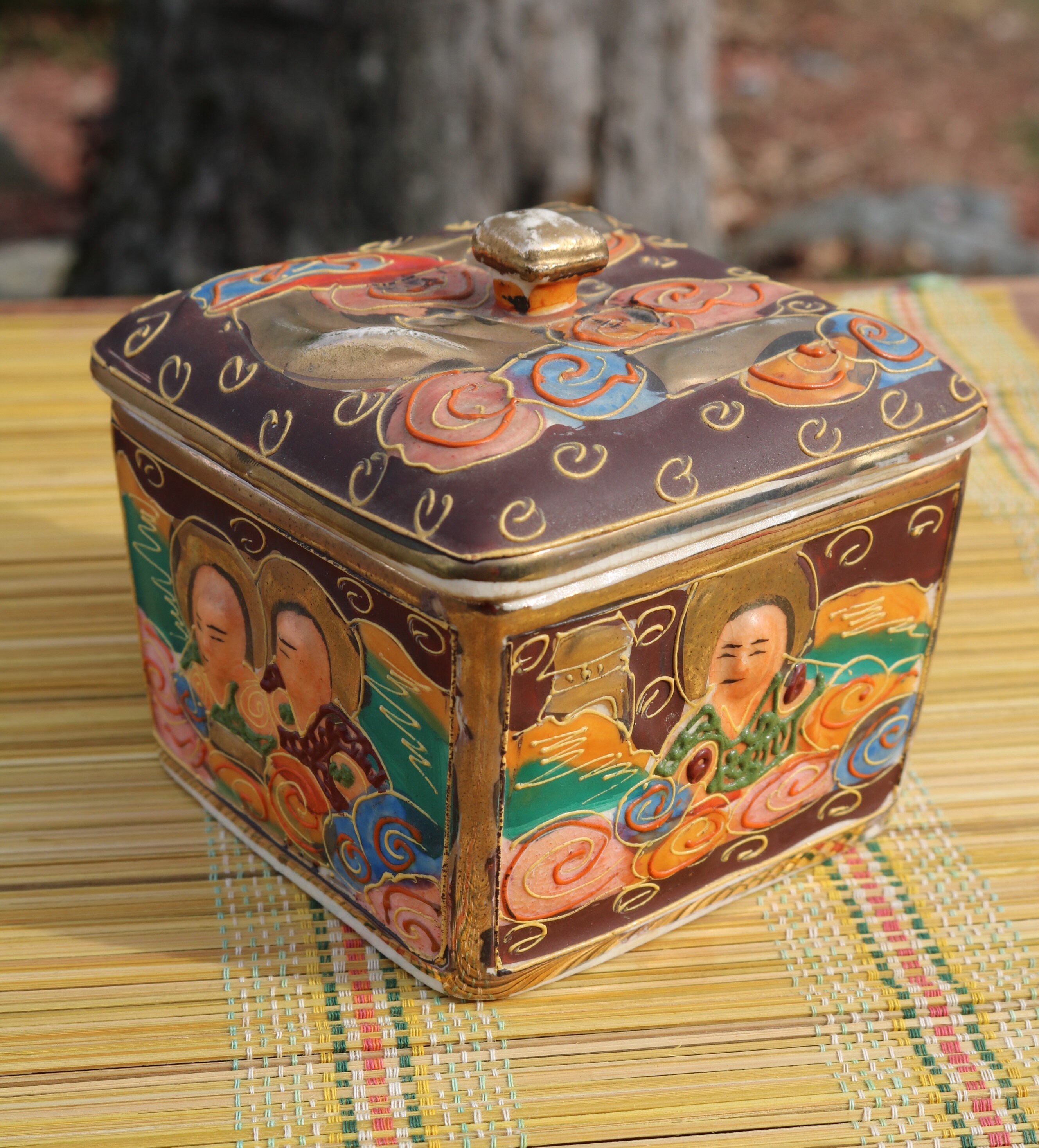 40s Japanese Ceramic TRINKET BOX Lidded 3D Faces Brown