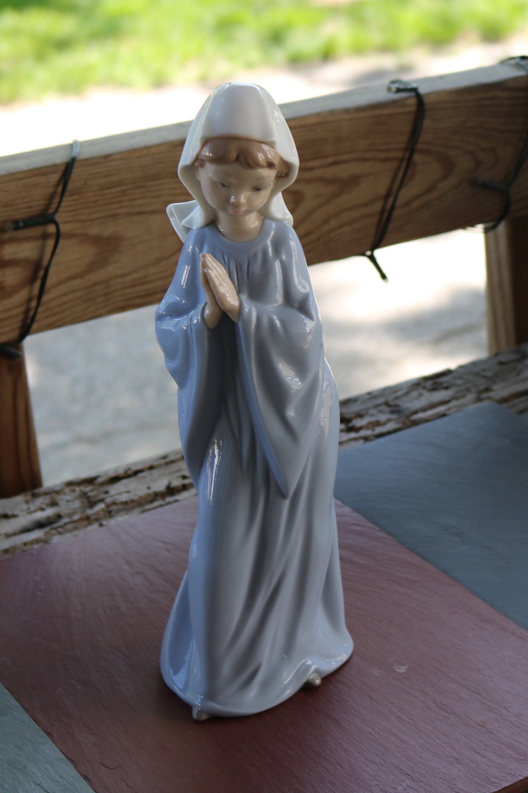11