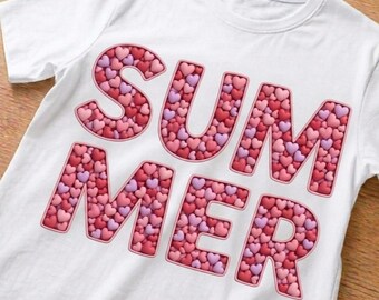 Corazones PNG, Camiseta con ambiente veraniego PNG, Descarga de camiseta PNG, Camiseta de moda, Verano PNG, Camiseta de corazones