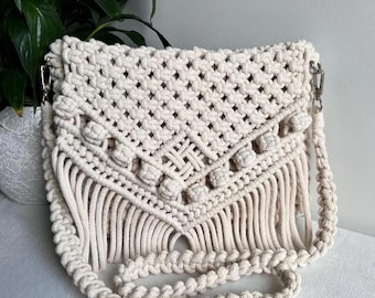 Shoulder Bags, Macrame Tote Bags, Lightweight Travel Bag, Macrame Purse Boho Fringe, Gift For Mom, Gift For Girls, Birthday Gifts,