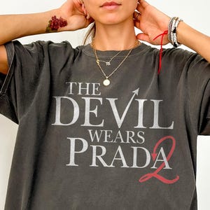 The Devil Wears Prada 2 Movie Shirt, Anne Hathaway, Meryl Streep Tshirt