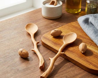 Cuchara de madera con forma de rama, agitador rústico de ramitas, 23 cm de largo, decoración de cocina estilo cottagecore, tallado de hojas naturales.