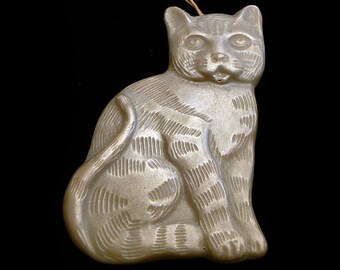 Handmade Artisanal Beeswax Ornament - SITTING CAT