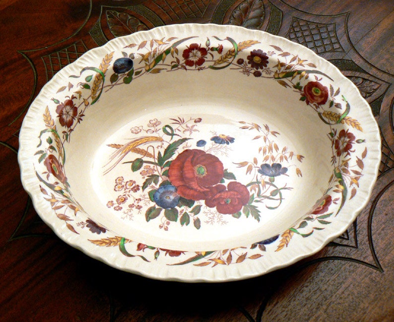 WEDGWOOD Etruria England Cornflower Oval Serving Dish / Bowl A.K.8023