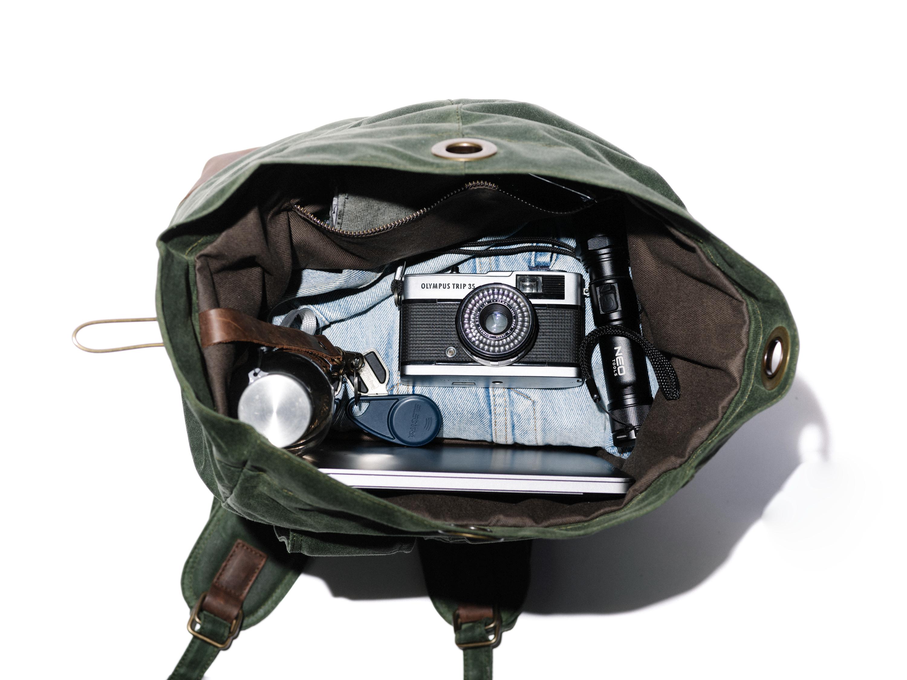 Carry Rucksack Carry on Rucksack, Waxed Canvas Duffel Bag, Backpack Adjustable Straps ...