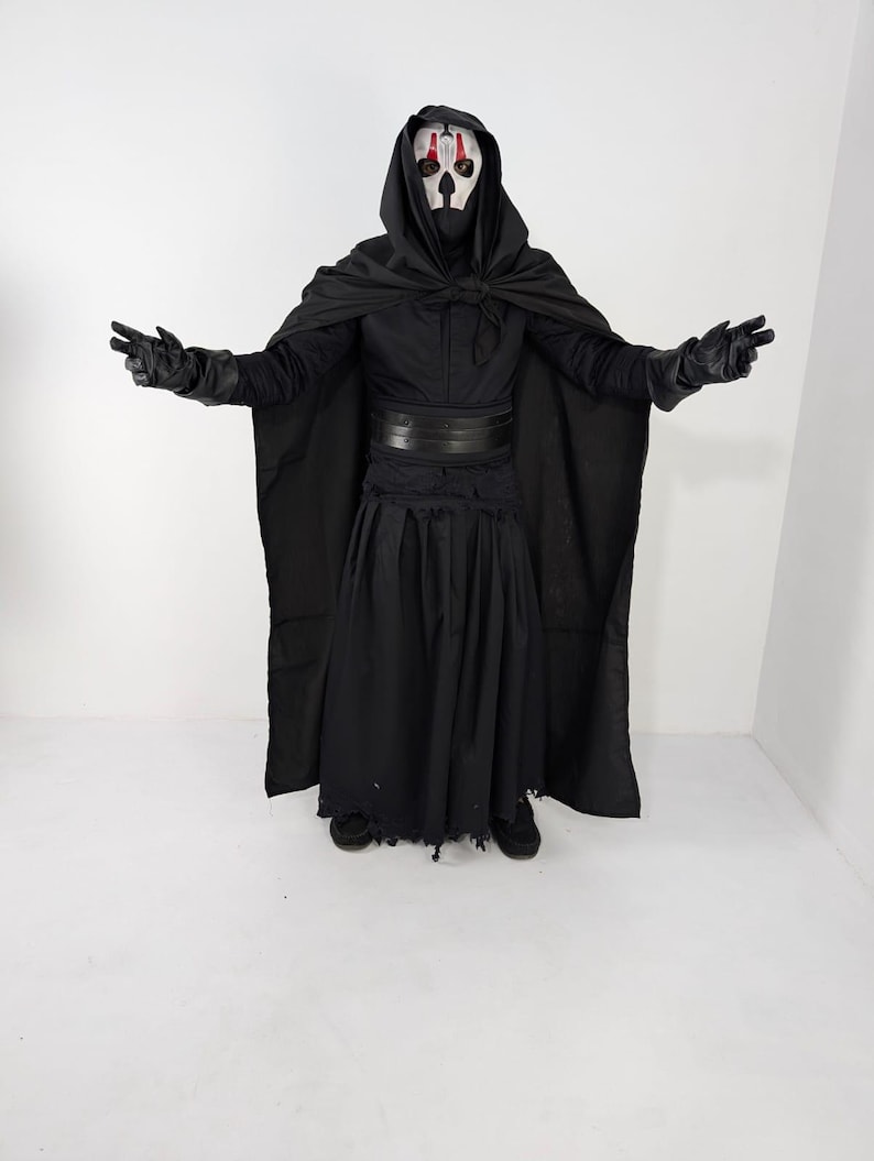 Darth Nihilus Robe Darth Nihilus KOTOR2 Sith Lord Costume, Halloween Cosplay Robe - Etsy