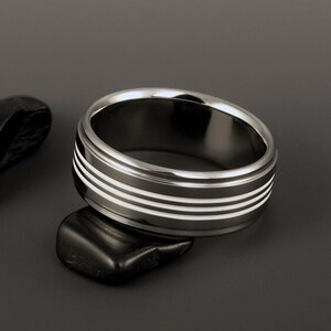 Titanium Band with Three Centered White Pinstripes and Stepped Down Edges