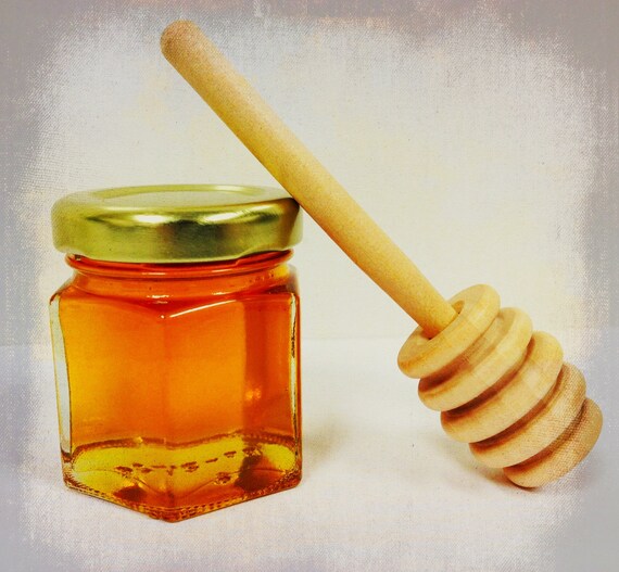 Items similar to 36 Qty mini honey jars with gold lid and 4" wood dipper on Etsy
