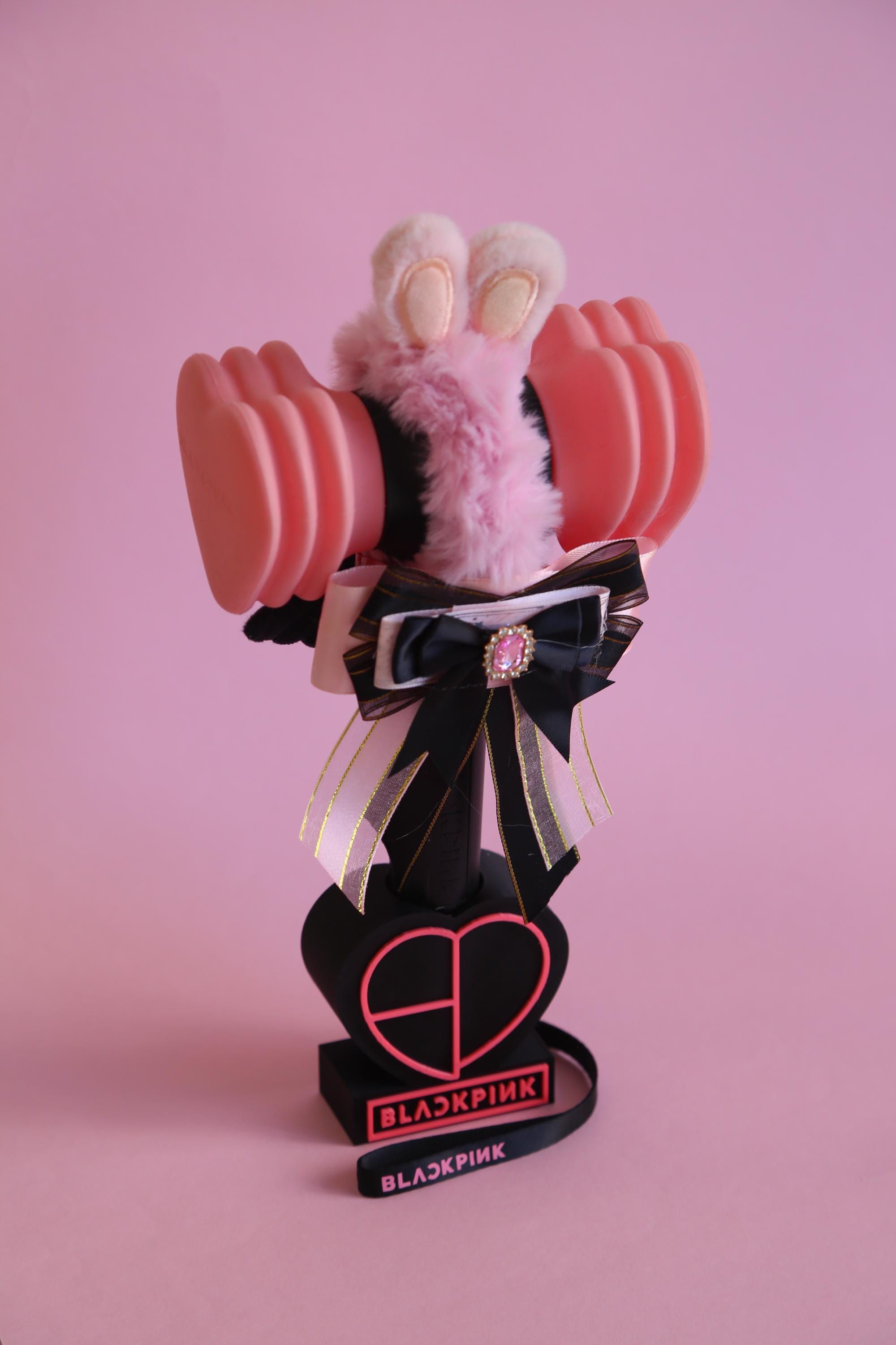 BLACKPINK LIGHT STICK HOLDER ホルダー ジェニー BLACKPINK ペンライトホルダー ジェニ JENNIE - メルカリ