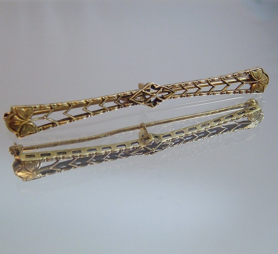 REDUCED!! 14k Victorian Bar Pin / Brooch Delicate… - image 1