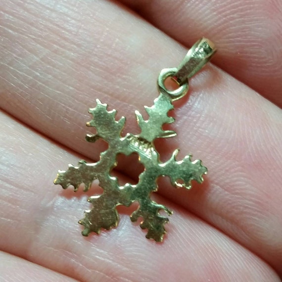 14k Solid Gold Snowflake Charm for Bracelet or Pe… - image 3