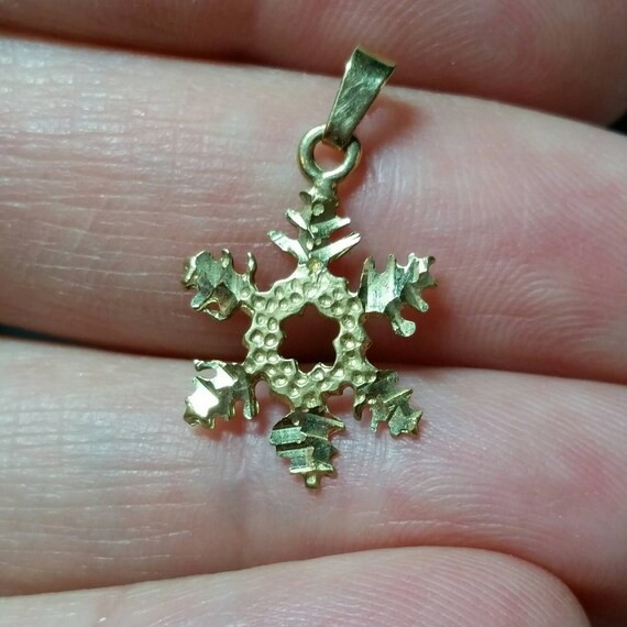 14k Solid Gold Snowflake Charm for Bracelet or Pe… - image 2