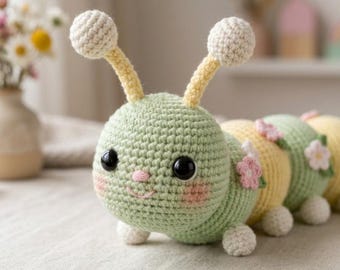 Patrón de Oruga de Crochet – Amigurumi, Rayas Pastel, Detalles Florales (Patrón PDF)