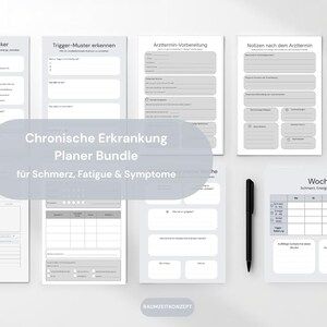 Könnte beinhalten: Eine Sammlung weißer und grauer Planerseiten mit dem Text "Chronische Erkrankung Planer Bundle für Schmerz, Fatigue & Symptome". Die Seiten enthalten Abschnitte zur Verfolgung von Auslösern, Symptomen und Wochenübersichten. Ein schwarzer Stift ist ebenfalls enthalten.