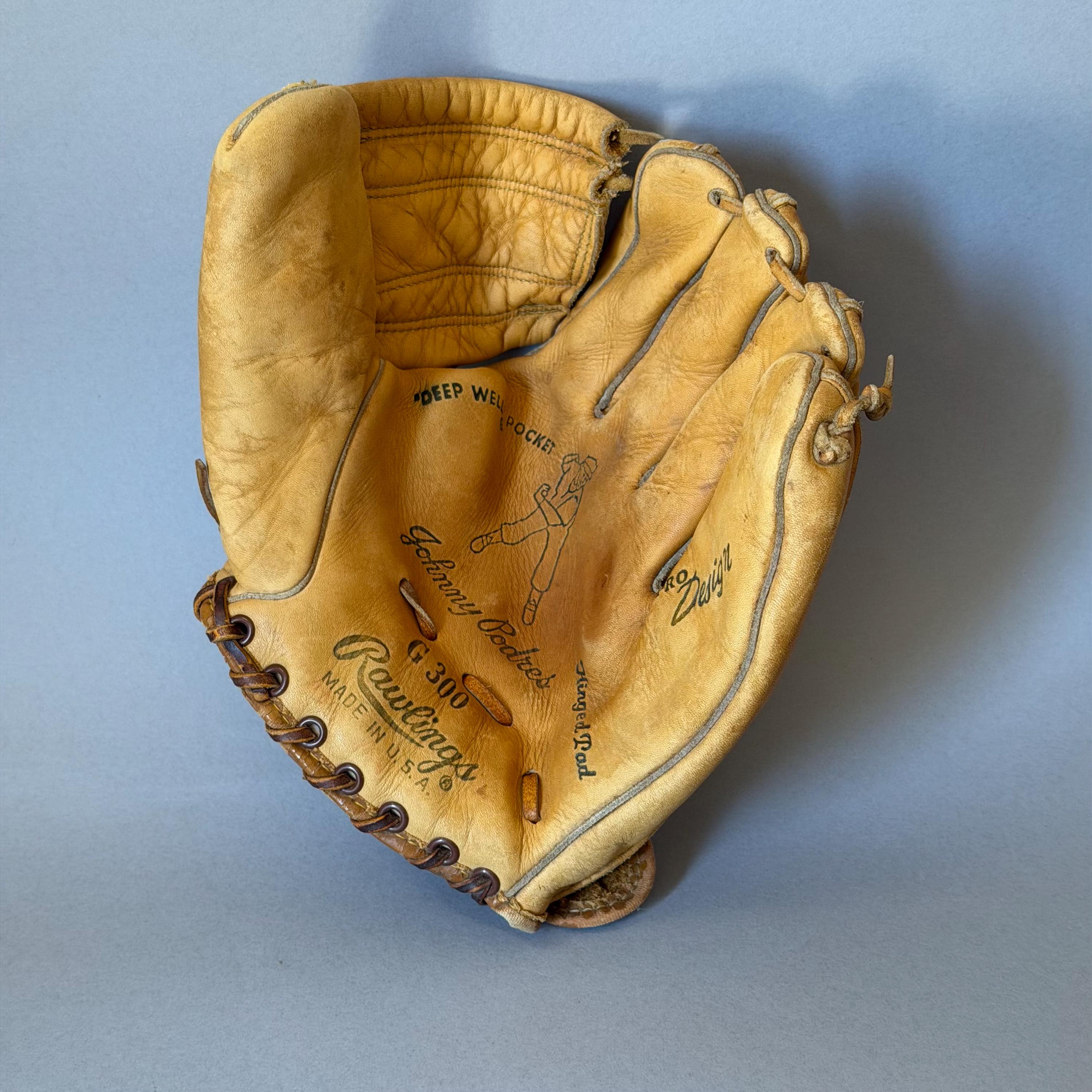 Vintage Rawlings Baseball Glove - Etsy