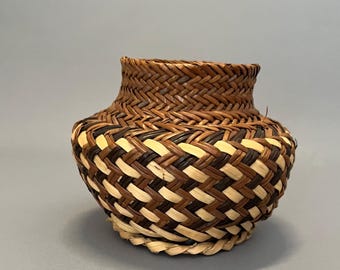 Tarahumara double weave basket