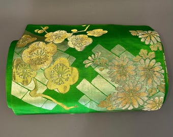 Vintage zijden Obi: met gouddraad geborduurde pruimenbloesemchrysant in Rokutsu-stijl