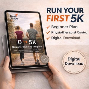 Puede incluir: Una tableta muestra un anuncio de un programa de carrera. El texto dice "Run Your First 5K" con detalles sobre un plan para principiantes, creado por un fisioterapeuta y disponible como descarga digital. La pantalla muestra a una pareja corriendo.