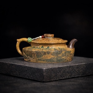 Handgjord Zisha lila lertekanna 240 ml Yixing Gongfu tekanna landskapsdesign traditionell teservis gåva