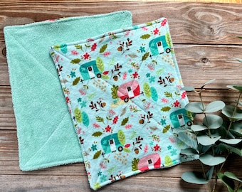 Zero waste Paperless Towels Riley Blake camper 2 ply Set of 6 or 8 with holder Live Love Glamp mint