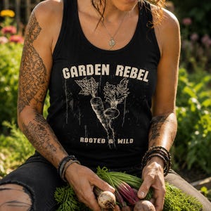 Top na ramiączkach Garden Rebel dla kobiet – Top w stylu vintage rock – Strój do miejskiej farmy dla kobiet – Top ogrodnika – Top festiwalowy dla kobiet – Top warzywny