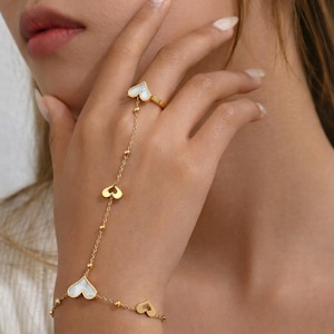 Weiße Muschelherz Handkette Armband-Ring Set – Edelstahl Schmuck