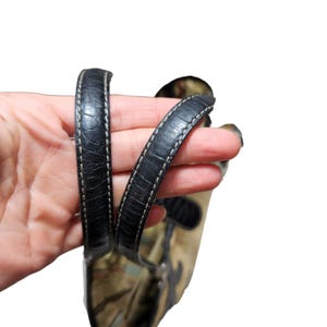 Brighton Straw Woven Shoulder Tote Black Leather Trim Heart Charm Summer Bag Vtg image 19