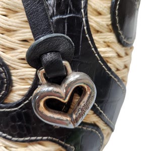 Brighton Straw Woven Shoulder Tote Black Leather Trim Heart Charm Summer Bag Vtg image 20