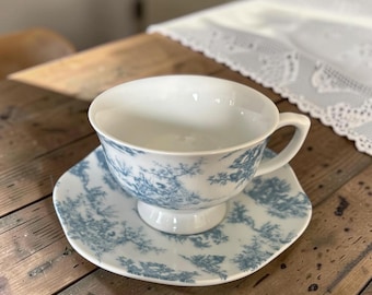 Pre-loved Vintage M&S Cup and Saucer for one blue and white