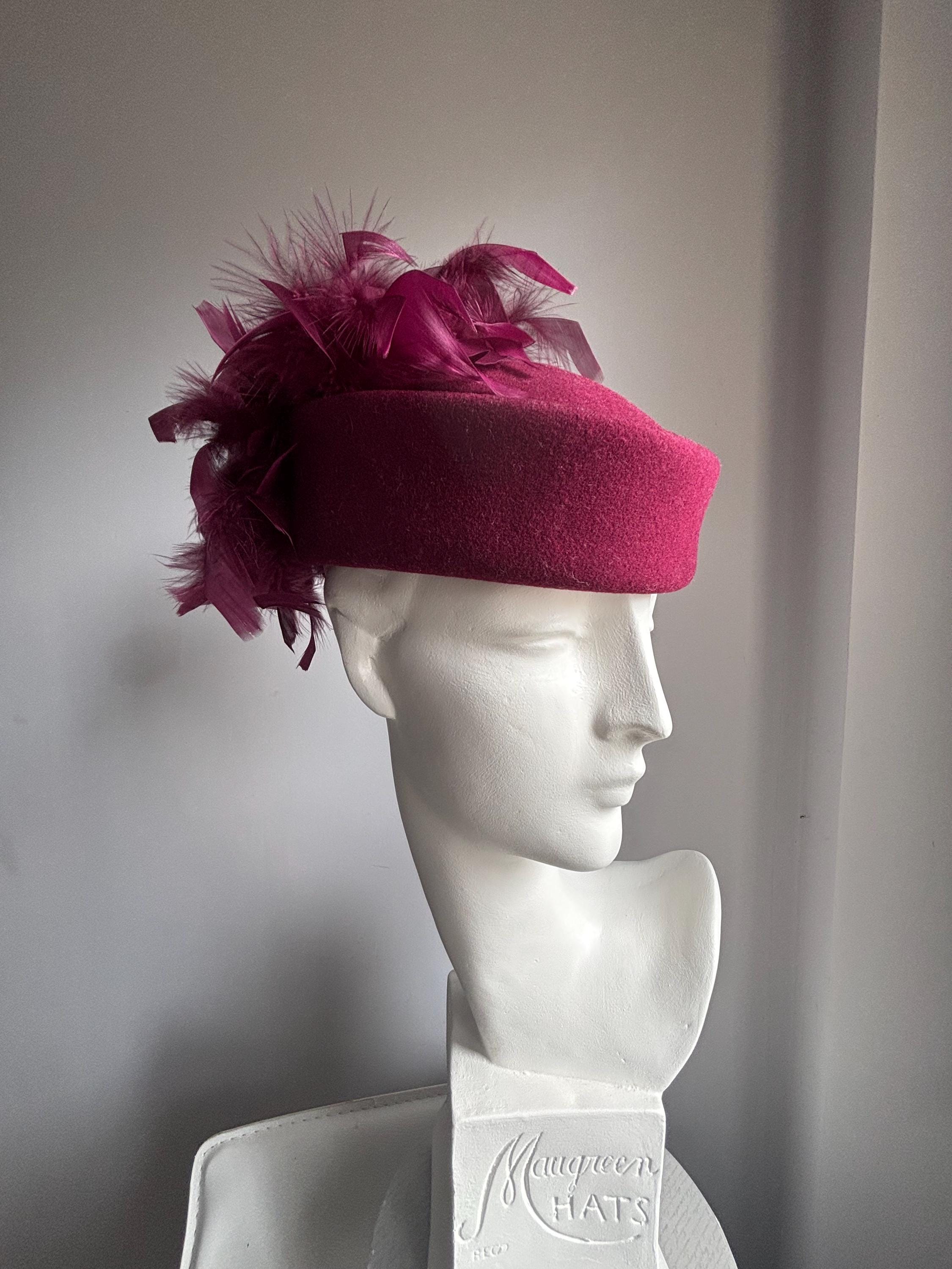 Vintage Bollman Fuchsia Wool Pillbox Hat w/ Feathers church hat retro pinup Hot Pink Merino Wool Felt Vintage Pillbox Hat. Women main image 3